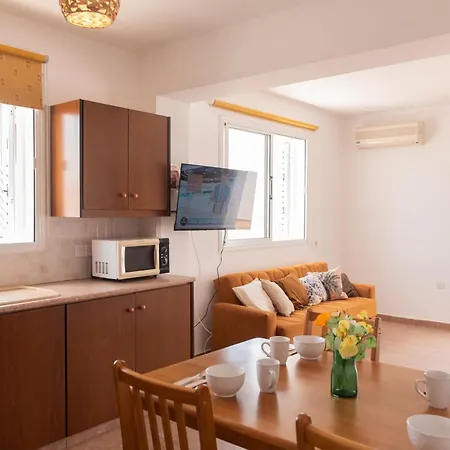 Kali Sun Paralimni
